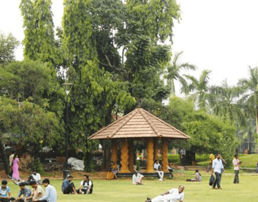 Mananchira Square