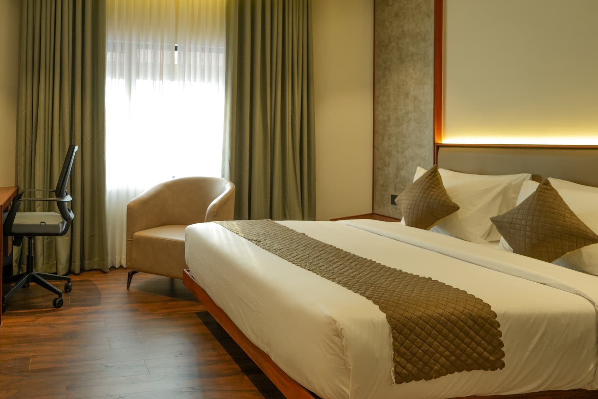 Signature Studio Room